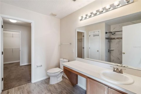Casa en alquiler en Davenport, Florida, 4 dormitorios, 242.47 m2 № 1900107 - foto 18