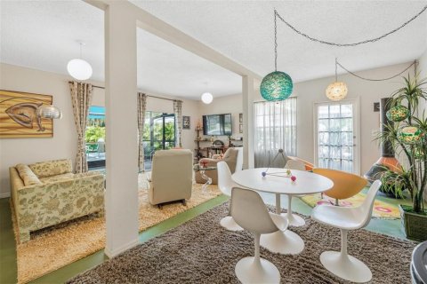 Villa ou maison à vendre à Palmetto, Floride: 3 chambres, 193.14 m2 № 2101490 - photo 10