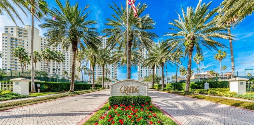 Condominio en Clearwater, Florida, 3 dormitorios № 1543547