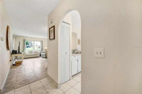 Copropriété à vendre à Clearwater, Floride: 1 chambre, 60.01 m2 № 1855795 - photo 8