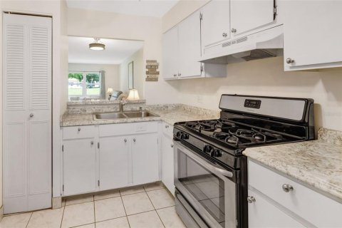 Copropriété à vendre à Clearwater, Floride: 1 chambre, 60.01 m2 № 1855795 - photo 14