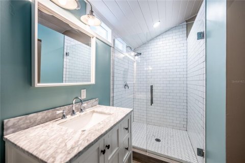 Villa ou maison à vendre à Treasure Island, Floride: 6 chambres, 209.22 m2 № 2330896 - photo 8