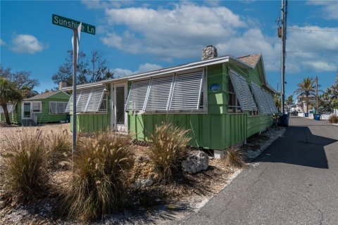 Villa ou maison à vendre à Treasure Island, Floride: 6 chambres, 209.22 m2 № 2330896 - photo 17