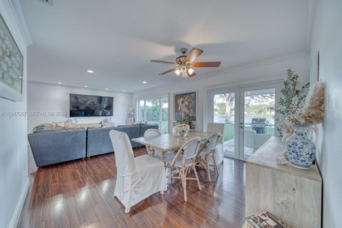 Снять в аренду виллу или дом в Майами, Флорида 4 спальни, 186.73м2, № 2005465 - фото 7