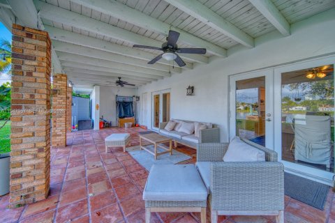 Снять в аренду виллу или дом в Майами, Флорида 4 спальни, 186.73м2, № 2005465 - фото 28