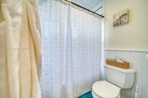 Снять в аренду виллу или дом в Майами, Флорида 4 спальни, 186.73м2, № 2005465 - фото 23