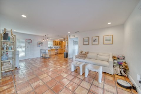 Снять в аренду виллу или дом в Майами, Флорида 4 спальни, 186.73м2, № 2005465 - фото 14