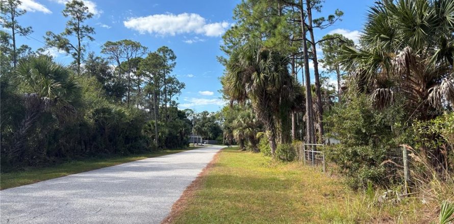 Land in North Port, Florida № 2166096