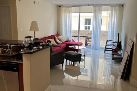 Condo in Miami, Florida, 3 bedrooms  № 1770745 - photo 3