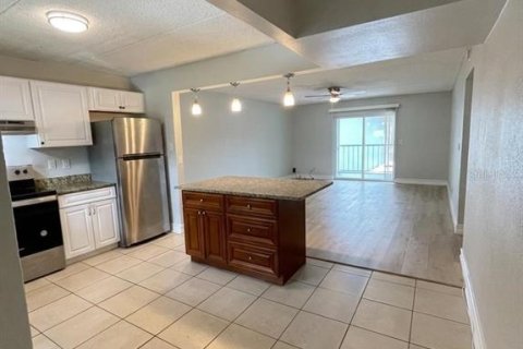 Appartement à louer à Tampa, Floride: 3 chambres, 115.2 m2 № 2151107 - photo 4