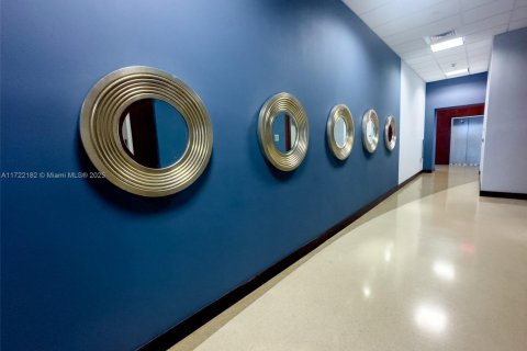 Condominio en alquiler en Miami Beach, Florida, 1 dormitorio, 75.07 m2 № 1703258 - foto 15