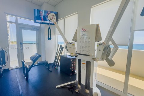 Condominio en alquiler en Miami Beach, Florida, 1 dormitorio, 75.07 m2 № 1703258 - foto 17