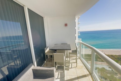 Condominio en alquiler en Miami Beach, Florida, 1 dormitorio, 75.07 m2 № 1703258 - foto 12