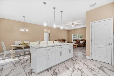Купить виллу или дом в Бруксвилл, Флорида 9 комнат, 142.42м2, № 1906644 - фото 14