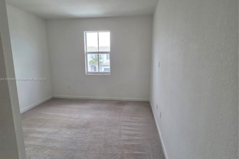 Townhouse in Coral Springs, Florida 3 bedrooms, 172.15 sq.m. № 1881540 - photo 15