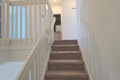 Townhouse in Coral Springs, Florida 3 bedrooms, 172.15 sq.m. № 1881540 - photo 6