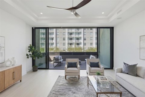 Casa en venta en Saint Petersburg, Florida, 3 dormitorios, 358.7 m2 № 2126825 - foto 17
