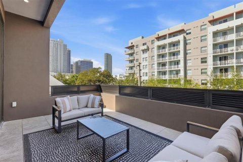 Casa en venta en Saint Petersburg, Florida, 3 dormitorios, 358.7 m2 № 2126825 - foto 18