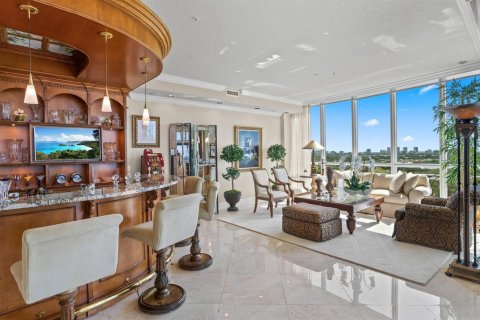 Condominio en venta en Fort Lauderdale, Florida, 3 dormitorios, 382.76 m2 № 2261066 - foto 5