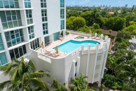 Condominio en venta en Fort Lauderdale, Florida, 3 dormitorios, 382.76 m2 № 2261066 - foto 30