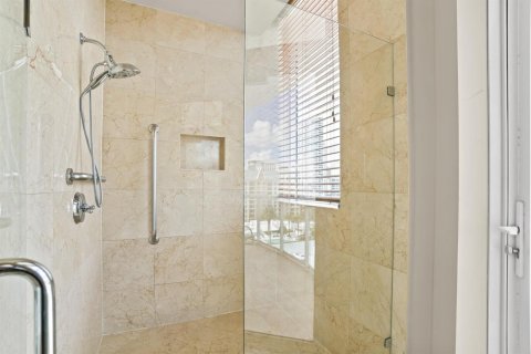 Condominio en venta en Fort Lauderdale, Florida, 3 dormitorios, 382.76 m2 № 2261066 - foto 10