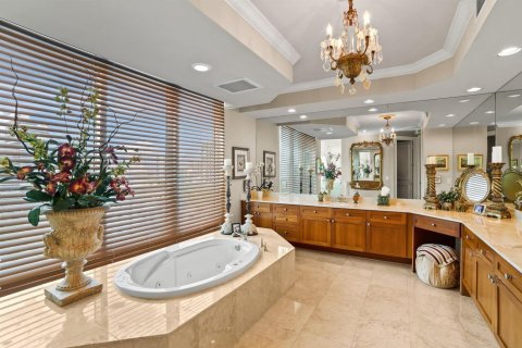 Condominio en venta en Fort Lauderdale, Florida, 3 dormitorios, 382.76 m2 № 2261066 - foto 9