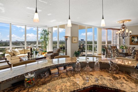 Condominio en venta en Fort Lauderdale, Florida, 3 dormitorios, 382.76 m2 № 2261066 - foto 2