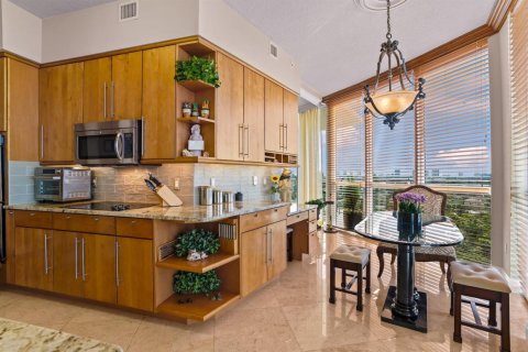 Condominio en venta en Fort Lauderdale, Florida, 3 dormitorios, 382.76 m2 № 2261066 - foto 21