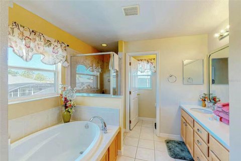 Снять в аренду виллу или дом в Дэвенпорт, Флорида 1 комната, 283.82м2, № 1915886 - фото 15