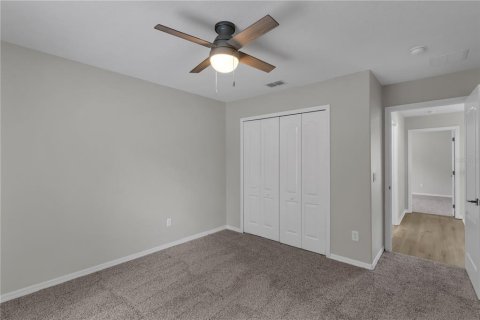 House in Orlando, Florida 5 bedrooms, 253.9 sq.m. № 1846859 - photo 26