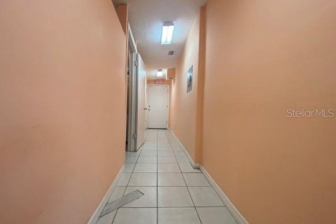 Propiedad comercial en venta en Orlando, Florida, 214.05 m2 № 1626001 - foto 10