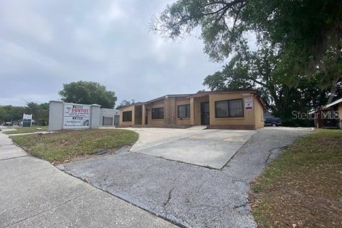 Commercial property in Orlando, Florida 214.05 sq.m. № 1626001 - photo 1