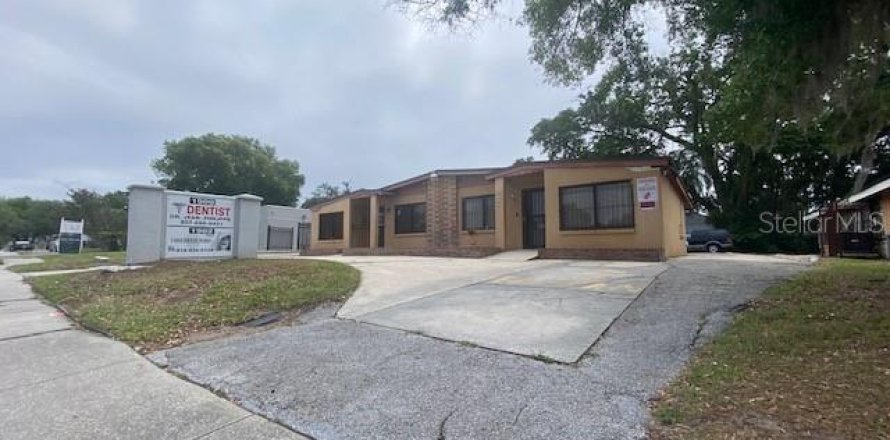 Commercial property in Orlando, Florida 214.05 sq.m. № 1626001