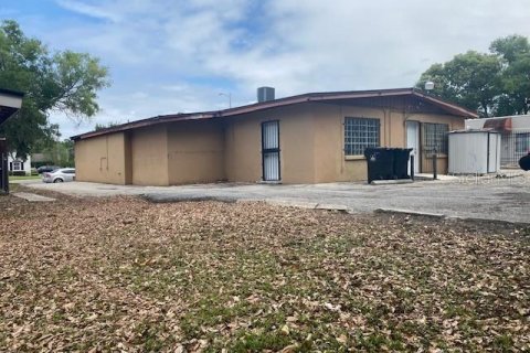 Propiedad comercial en venta en Orlando, Florida, 214.05 m2 № 1626001 - foto 7
