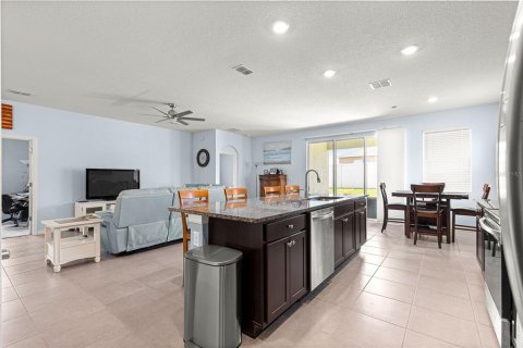Casa en venta en Ocala, Florida, 3 dormitorios, 172.52 m2 № 1917579 - foto 11