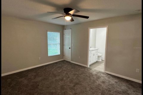 House in Winter Haven, Florida 3 bedrooms, 134.8 sq.m. № 2179802 - photo 5
