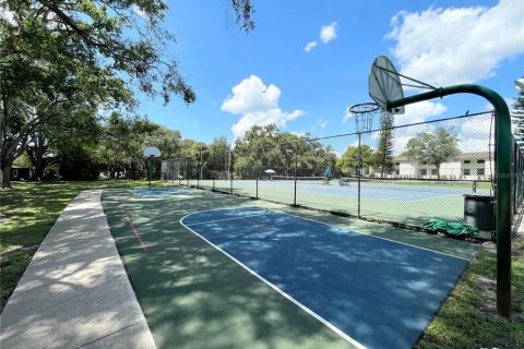Townhouse in Tampa, Florida 2 bedrooms, 96.99 sq.m. № 1905141 - photo 20