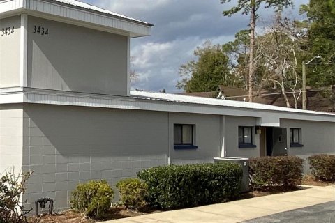 Immobilier commercial à louer à Gainesville, Floride: 130.06 m2 № 2418390 - photo 3