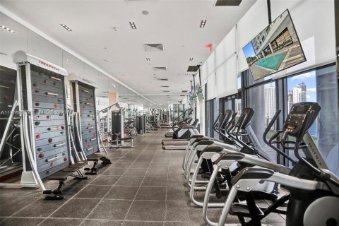 Купить кондоминиум в Майами, Флорида 2 спальни, 81.94м2, № 2051779 - фото 14