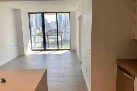 Купить кондоминиум в Майами, Флорида 2 спальни, 81.94м2, № 2051779 - фото 3