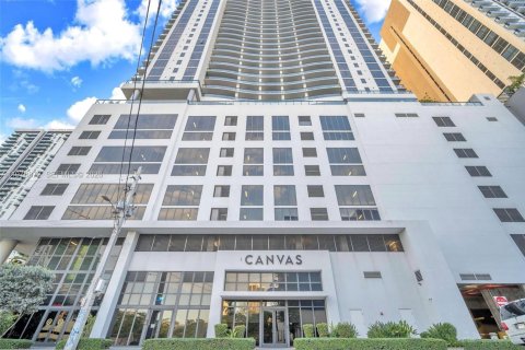 Купить кондоминиум в Майами, Флорида 2 спальни, 81.94м2, № 2051779 - фото 10