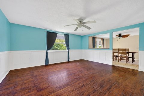 Villa ou maison à vendre à Punta Gorda, Floride: 3 chambres, 115.85 m2 № 2150940 - photo 11