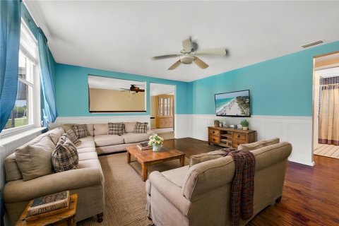 Villa ou maison à vendre à Punta Gorda, Floride: 3 chambres, 115.85 m2 № 2150940 - photo 13