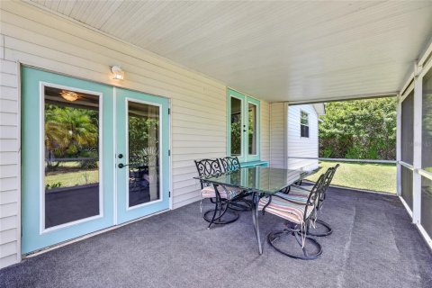 Villa ou maison à vendre à Punta Gorda, Floride: 3 chambres, 115.85 m2 № 2150940 - photo 24