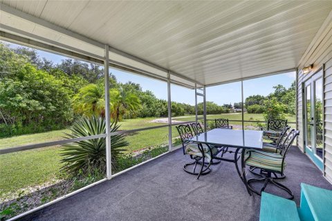 Villa ou maison à vendre à Punta Gorda, Floride: 3 chambres, 115.85 m2 № 2150940 - photo 23