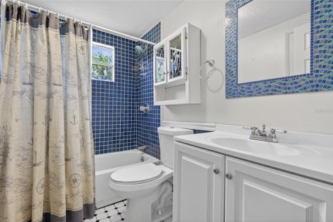 Villa ou maison à vendre à Punta Gorda, Floride: 3 chambres, 115.85 m2 № 2150940 - photo 19