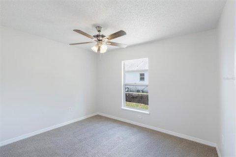 Casa en venta en Spring Hill, Florida, 4 dormitorios, 193.98 m2 № 1801318 - foto 17
