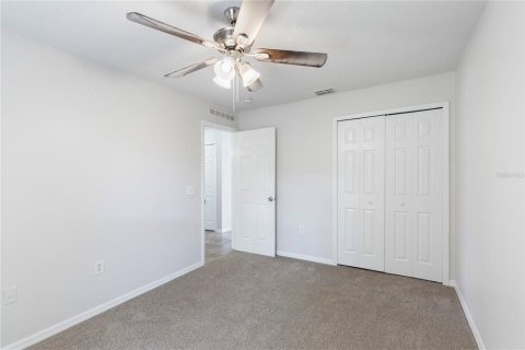 Casa en venta en Spring Hill, Florida, 4 dormitorios, 193.98 m2 № 1801318 - foto 20