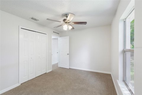 Casa en venta en Spring Hill, Florida, 4 dormitorios, 193.98 m2 № 1801318 - foto 18