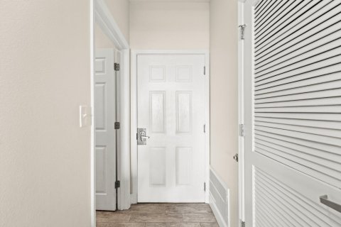 Condo in Miramar Beach, Florida, 2 bedrooms  № 559291 - photo 1